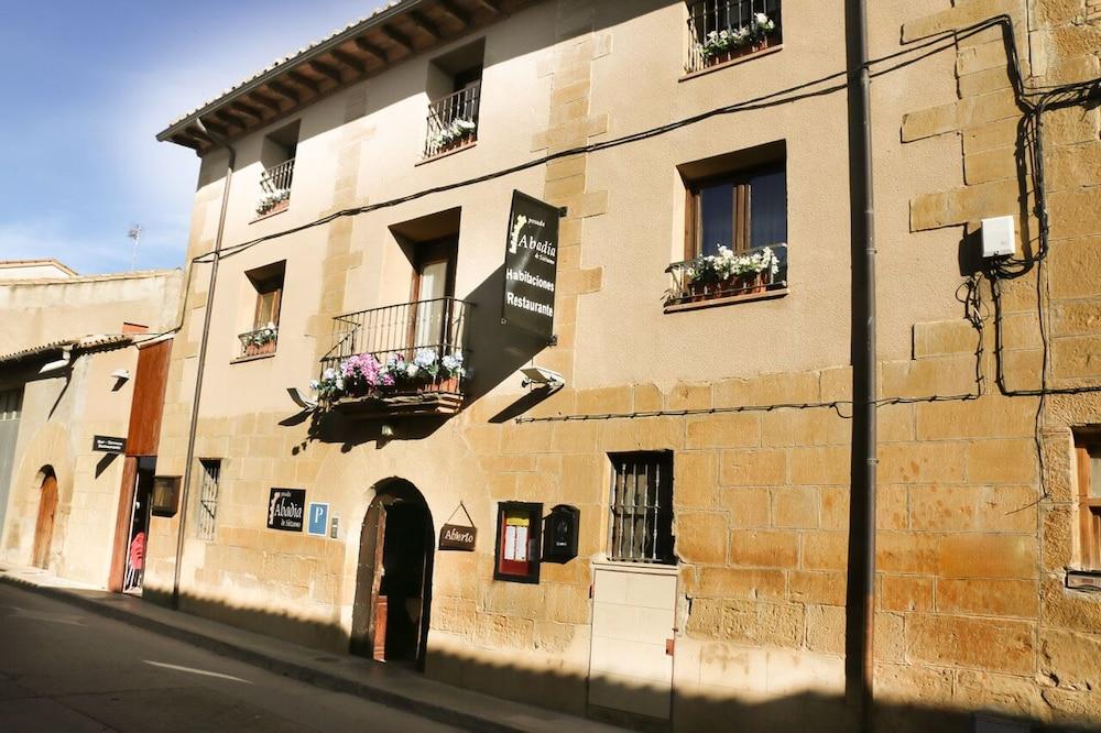 Posada Abadia De Sietamo Ngoại thất bức ảnh