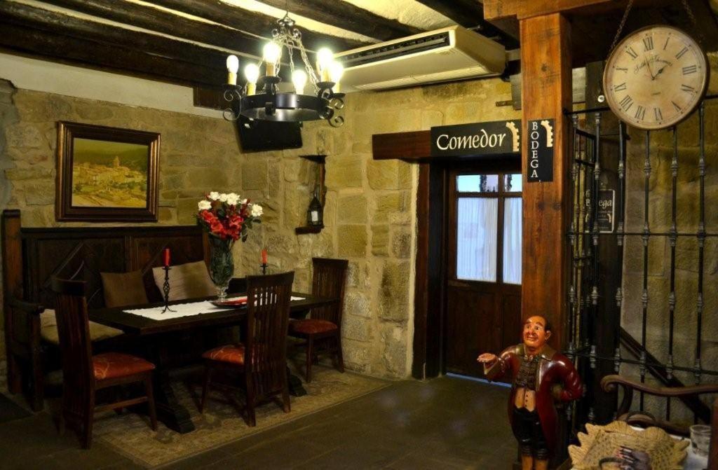 Posada Abadia De Sietamo Ngoại thất bức ảnh